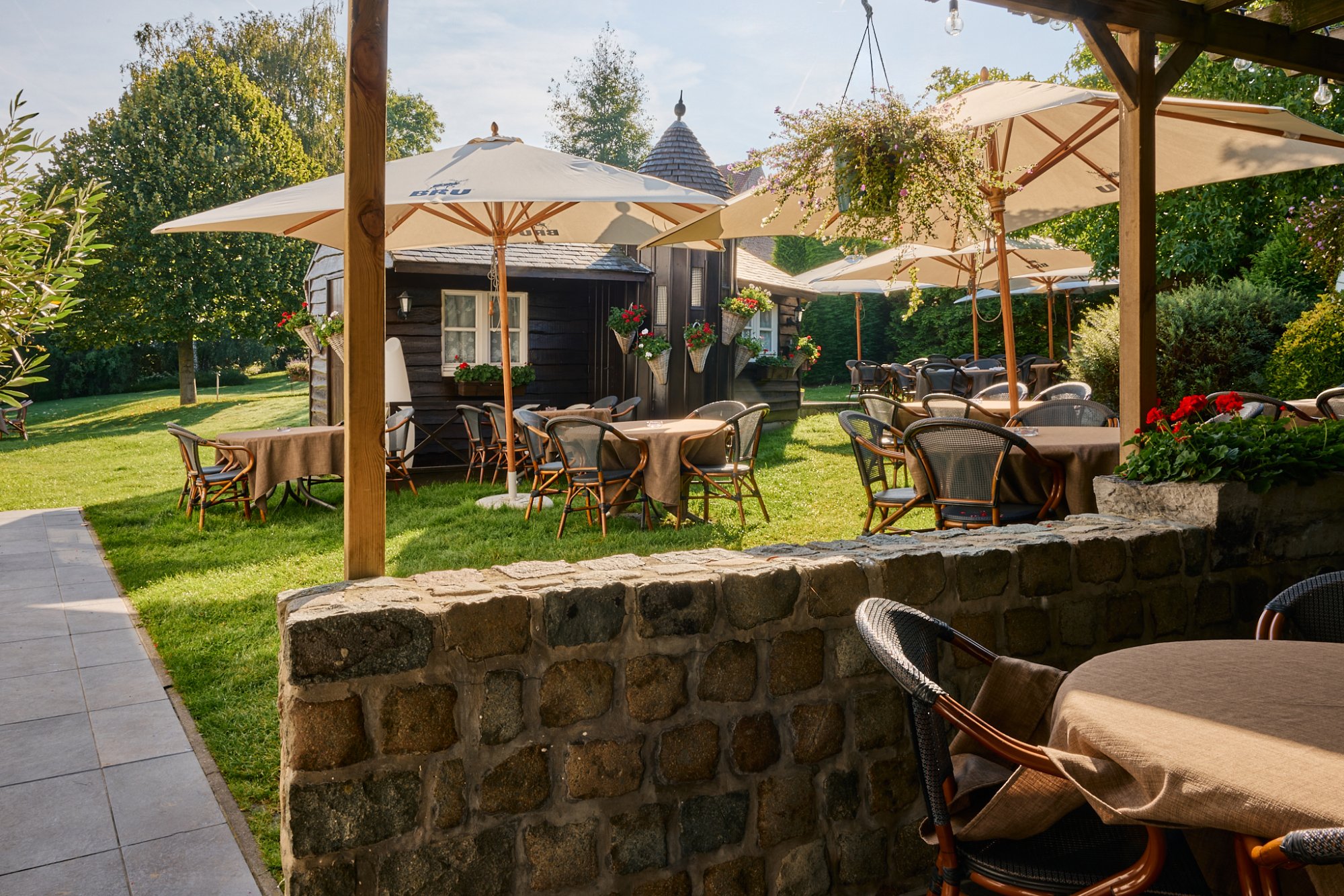 ONZE TUIN EN TERRAS ONZE TUIN EN TERRAS